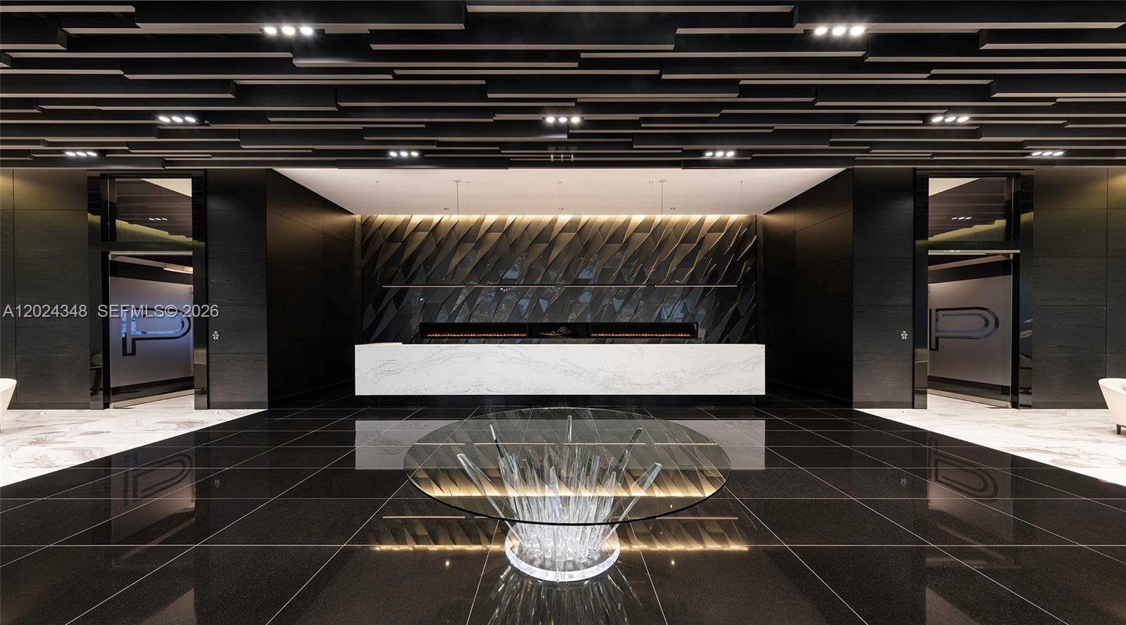 PARAMOUNT MIAMI WORLDCENT - Residential
