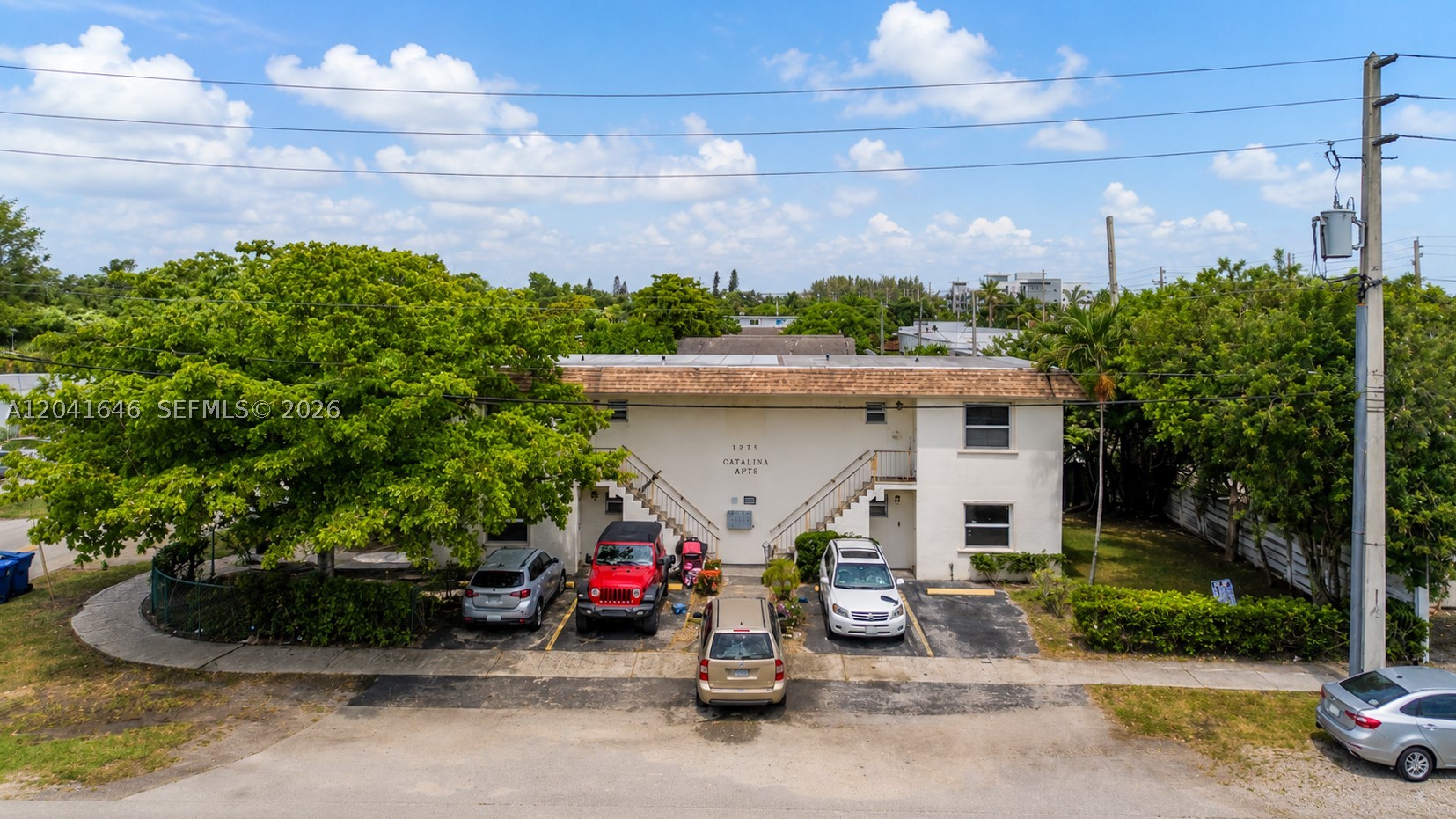 BREEZYWAY MANOR SEC - Residential Income