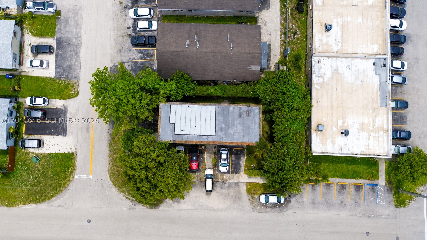 BREEZYWAY MANOR SEC - Residential Income