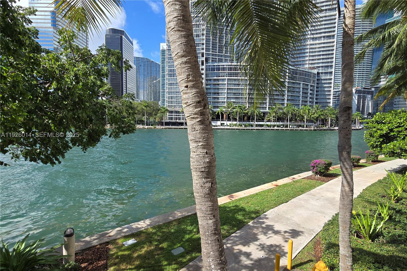 COURTS BRICKELL KEY CONDO - Residential Lease