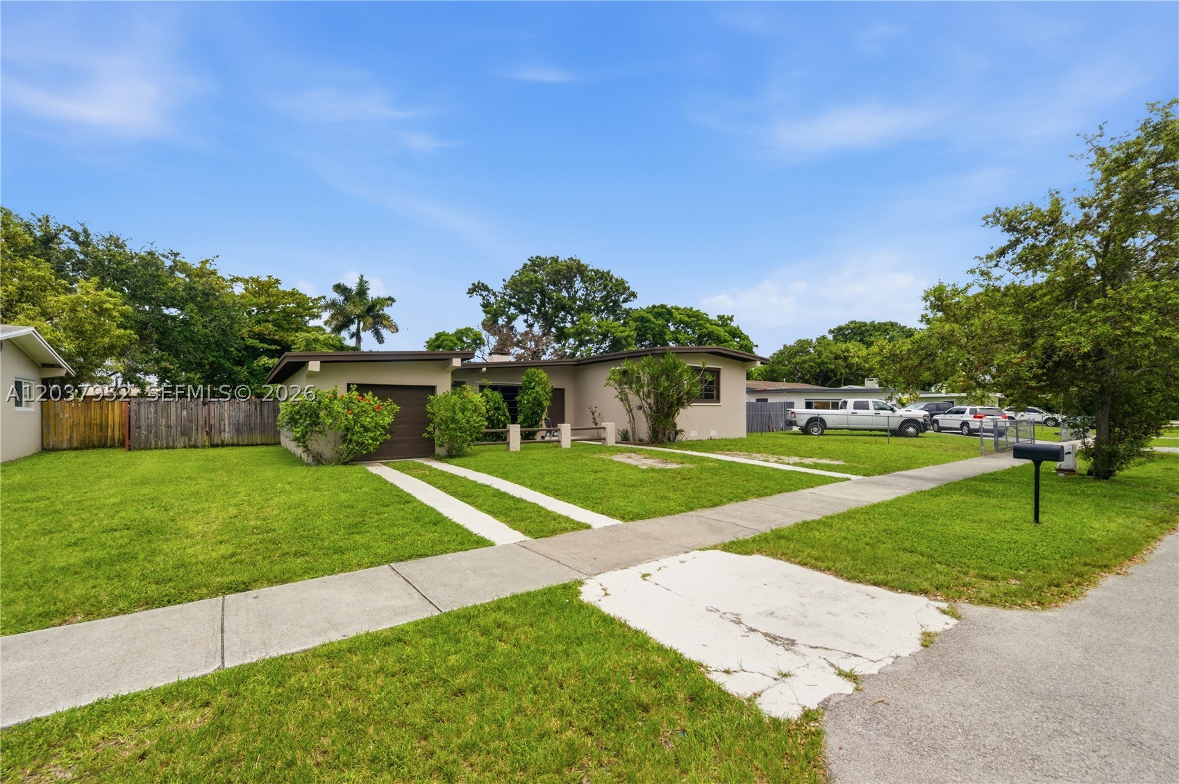 CUTLER RIDGE SEC 4 - Residential