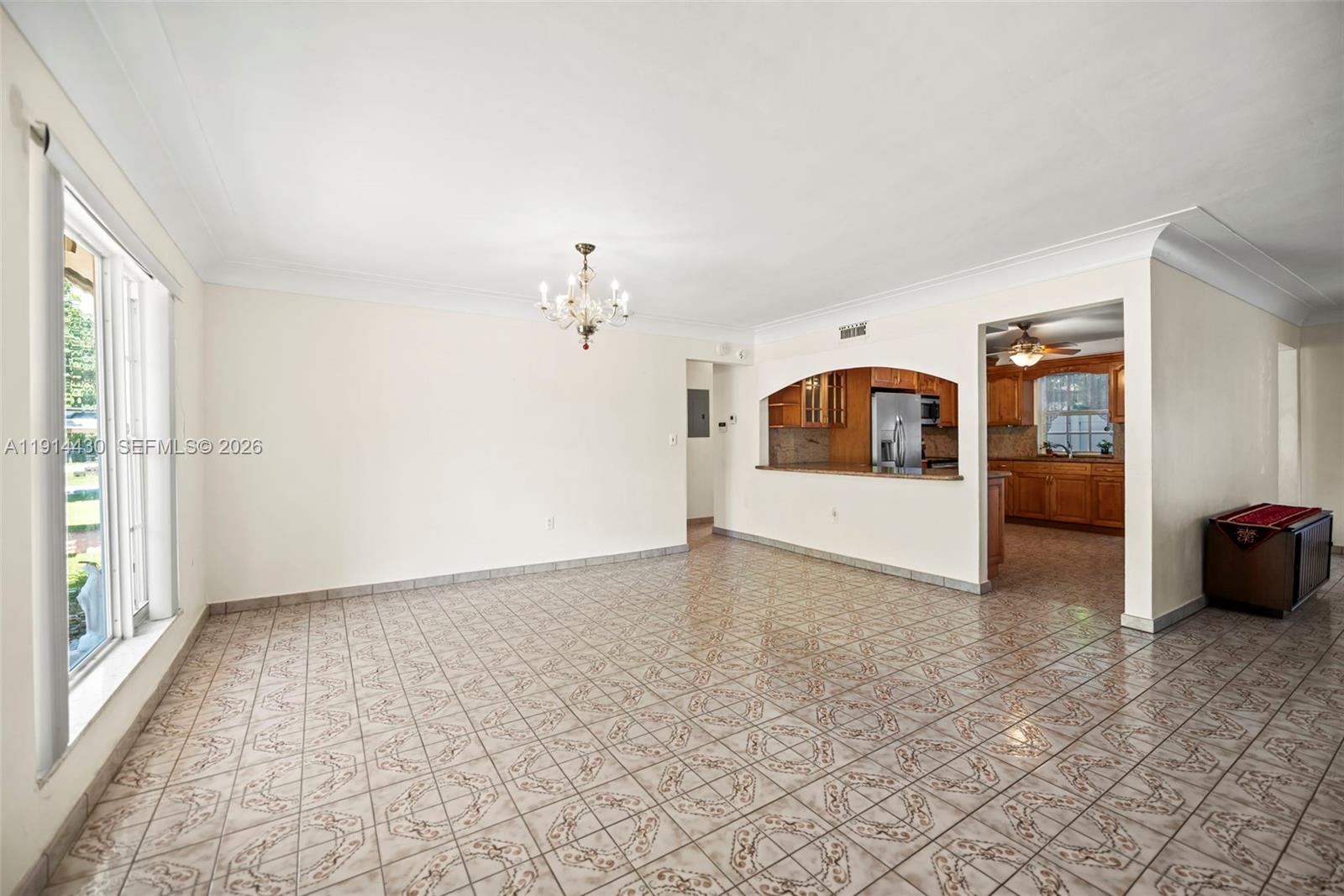 GRIFFING BISCAYNE PARK ES - Residential