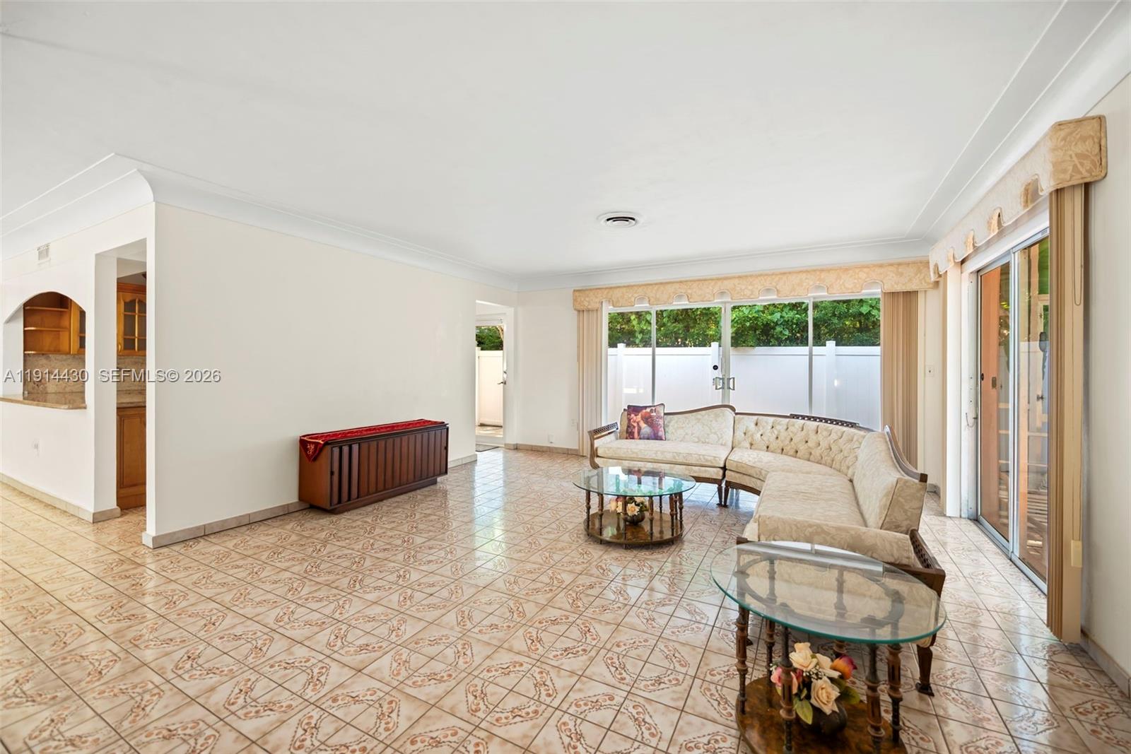 GRIFFING BISCAYNE PARK ES - Residential