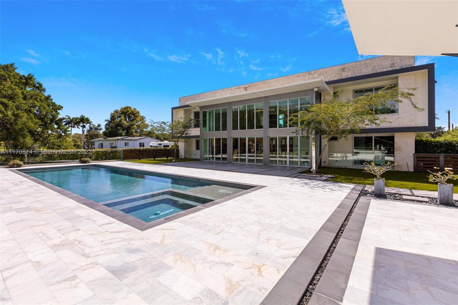 EVERGLADES SUGAR & LAND C - Residential