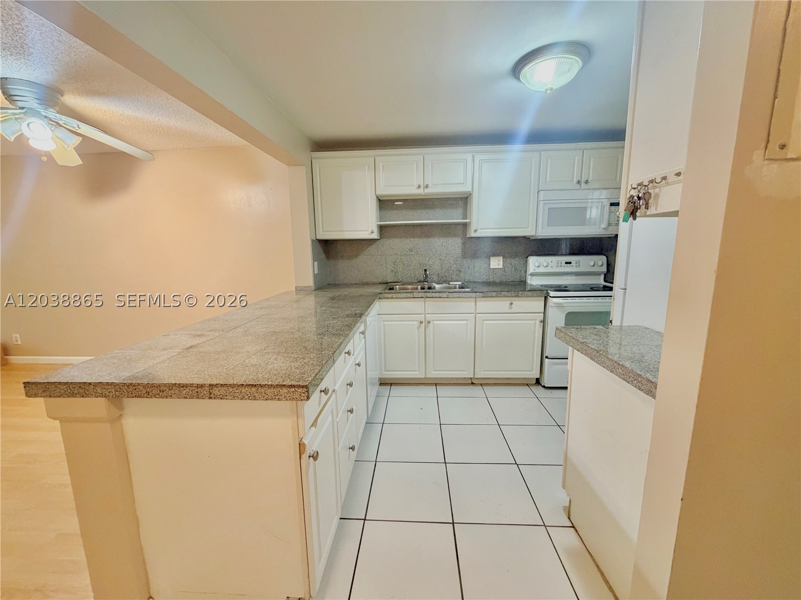 CYPRESS BEND I-D CONDO - Residential