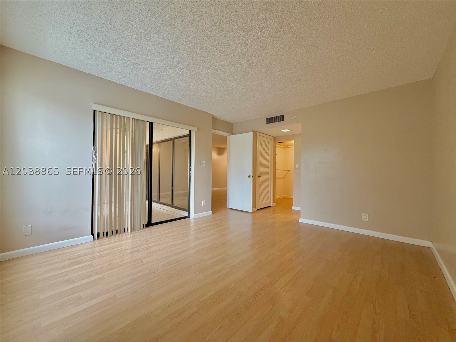 CYPRESS BEND I-D CONDO - Residential