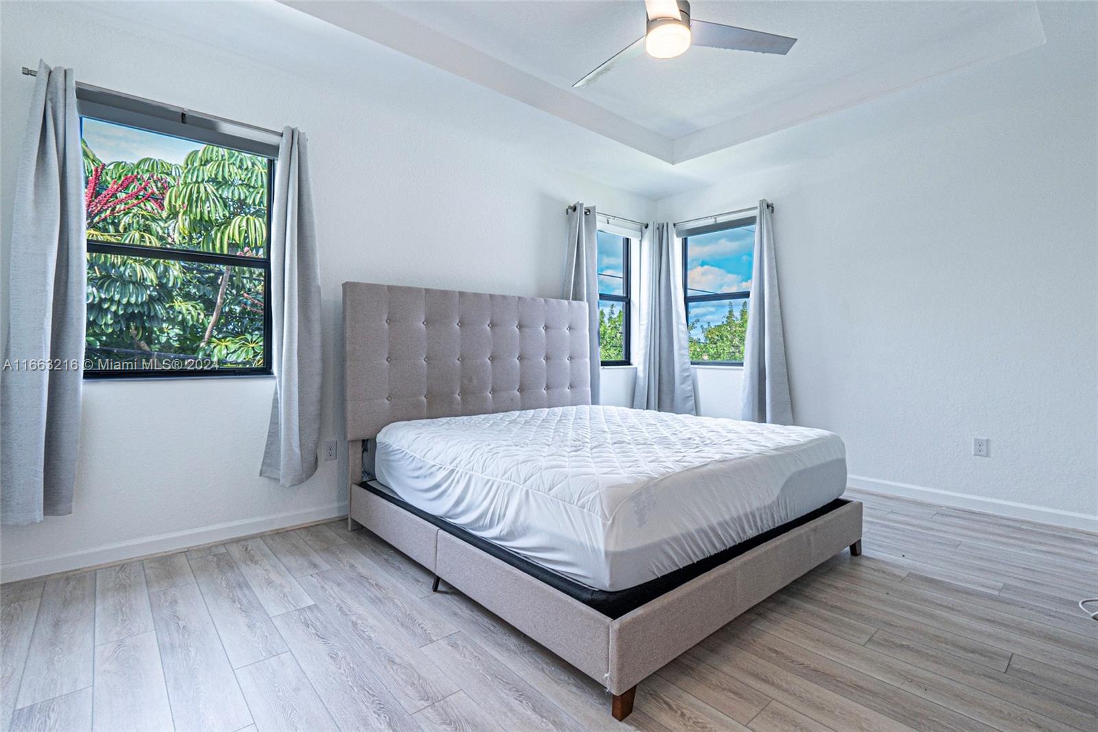 VIA VENTURE NEIGHBORHOOD - Residential Lease