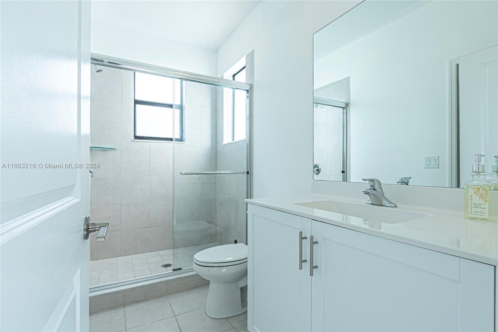 VIA VENTURE NEIGHBORHOOD - Residential Lease