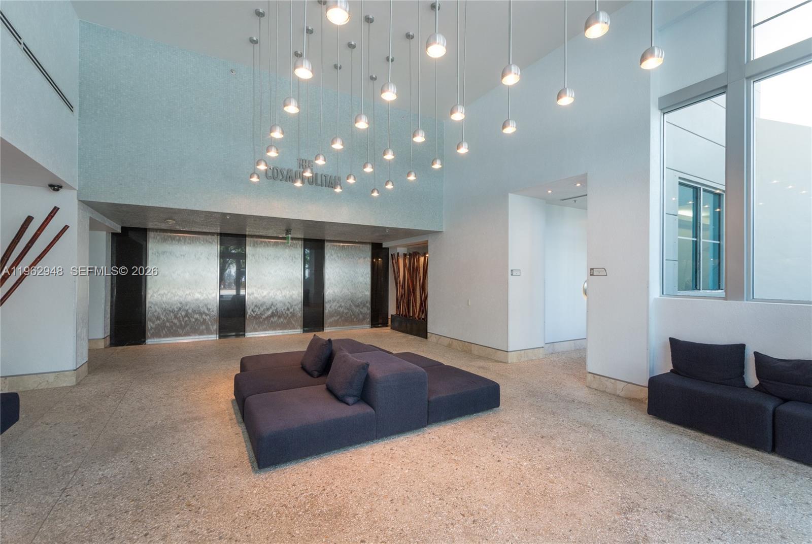 THE COSMOPOLITAN RESIDENC - Residential Lease