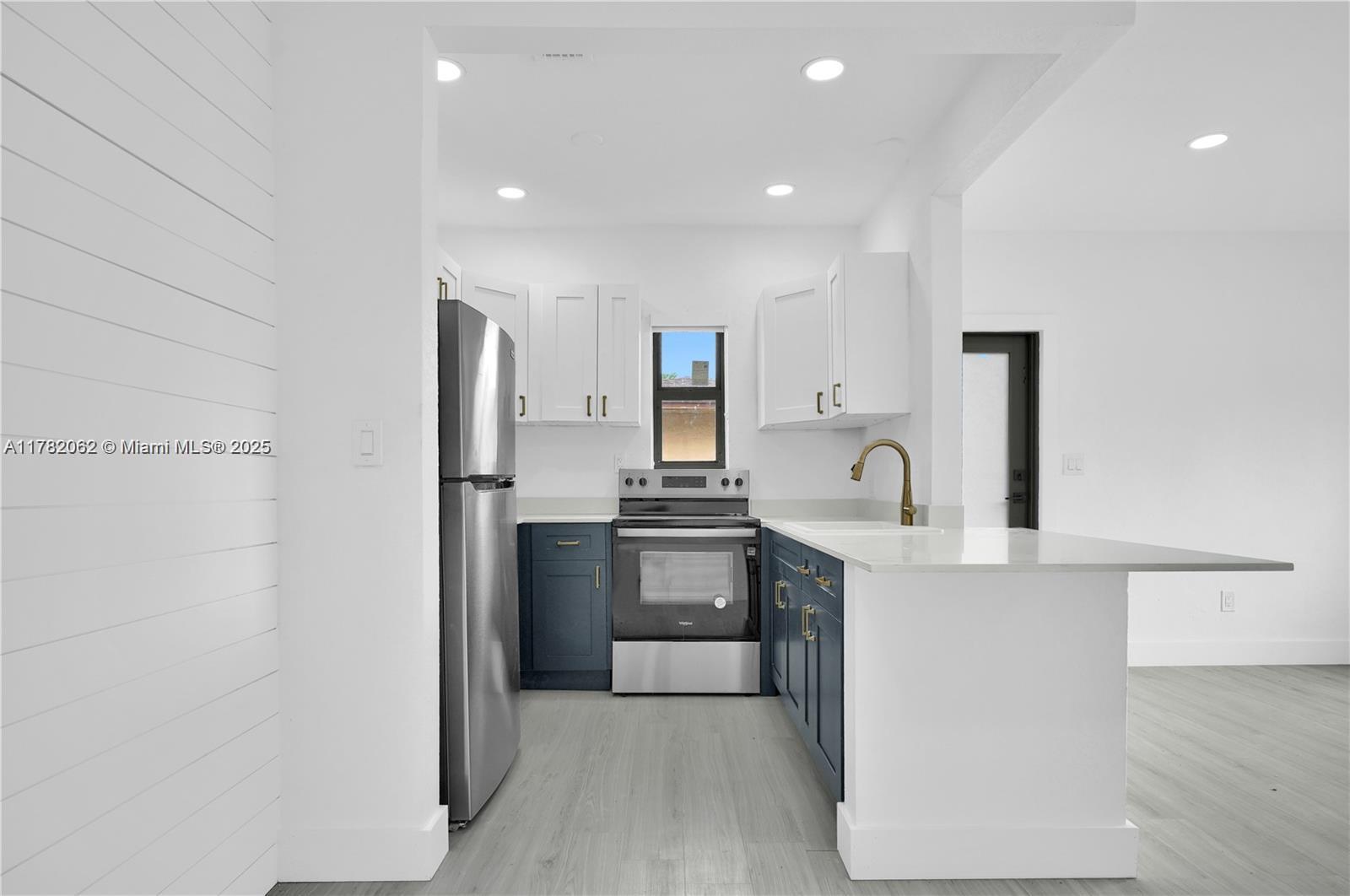 REVISION OF KENILWORTH - Residential Lease