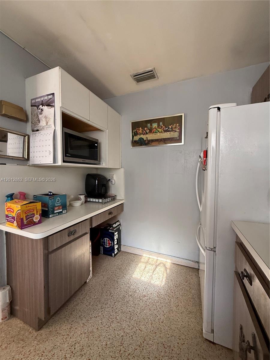 HIALEAH 5TH ADDN - Residential