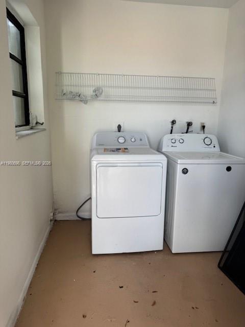 KENDALL LKS E LAKEVIEW TH - Residential