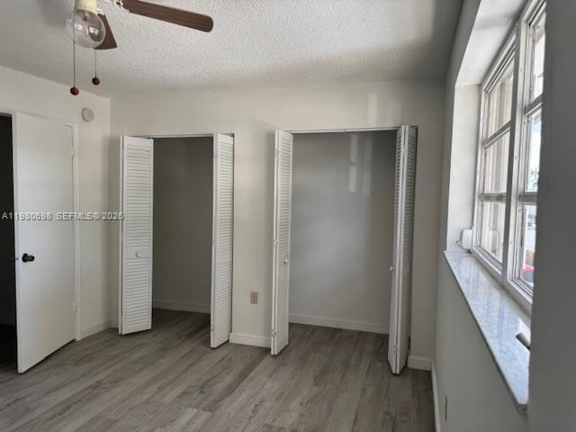 KENDALL LKS E LAKEVIEW TH - Residential