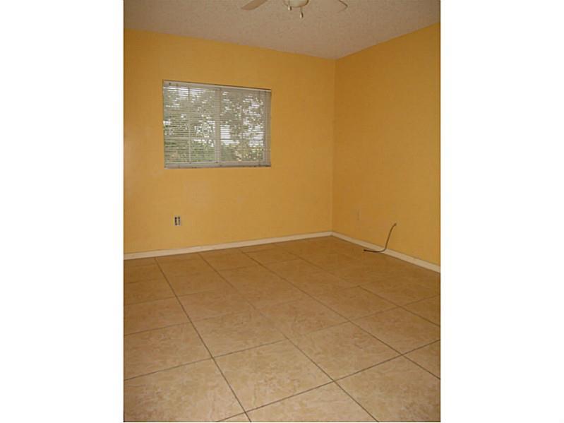 LAKEWOOD - Residential Lease