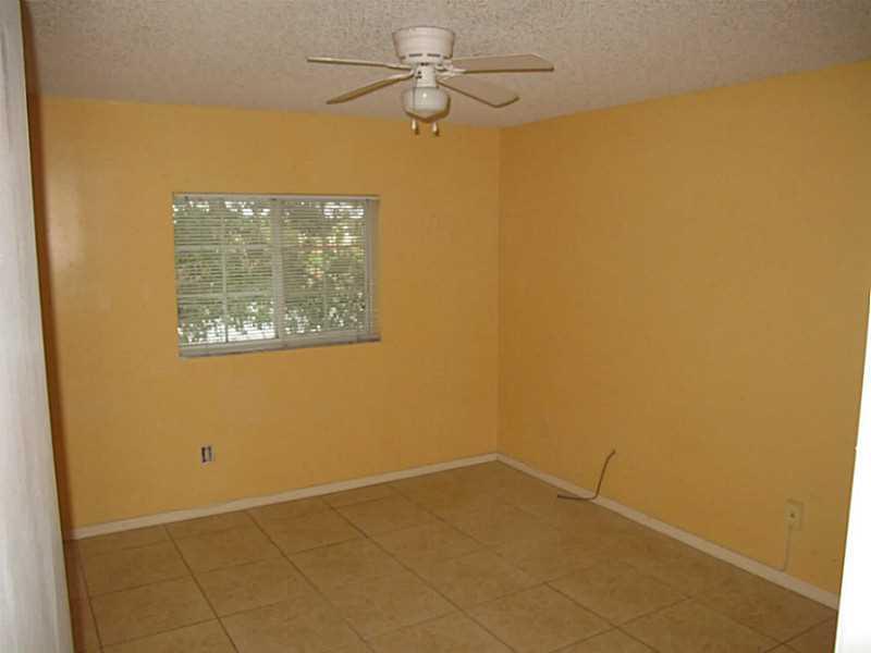 LAKEWOOD - Residential Lease