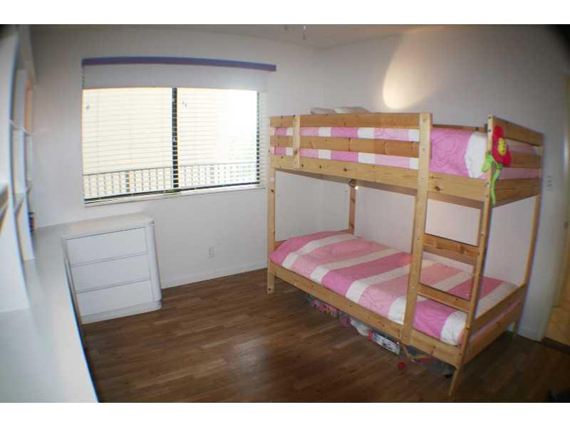 THE HAMPTONS WEST - Residential Lease