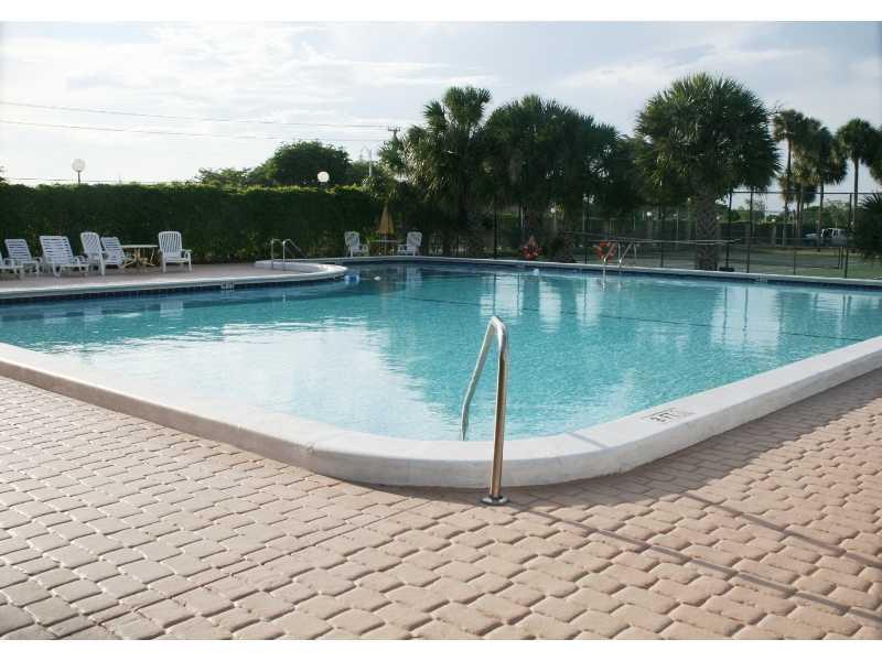 THE HAMPTONS WEST - Residential Lease