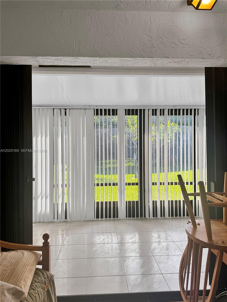 SUN VALLEY EAST CONDO - Residential