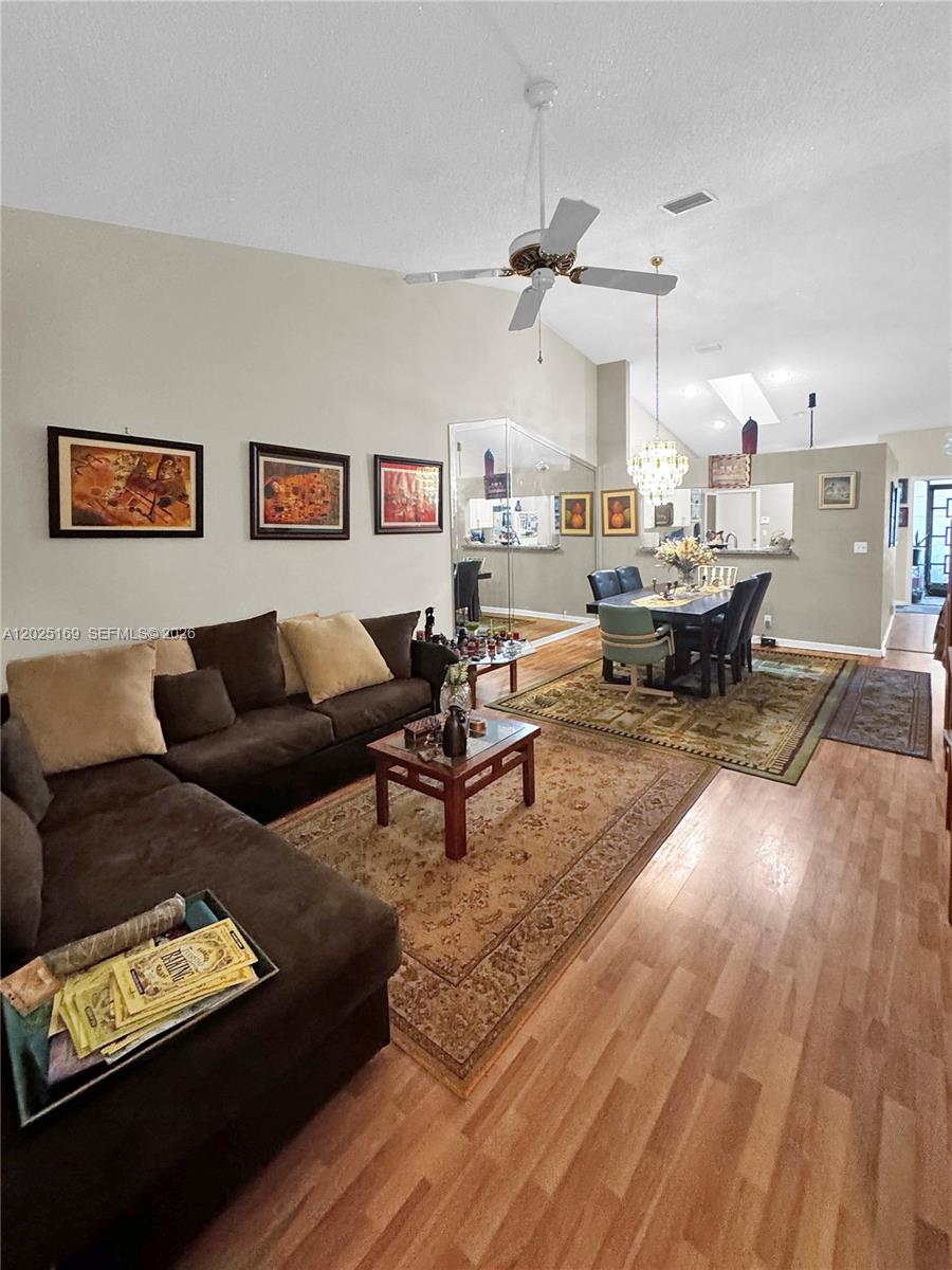 SUN VALLEY EAST CONDO - Residential