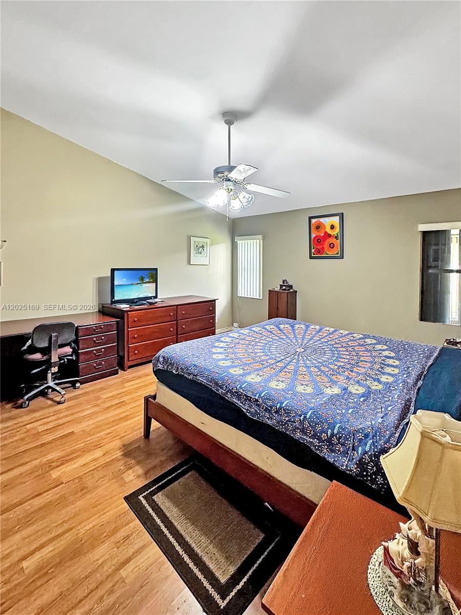 SUN VALLEY EAST CONDO - Residential