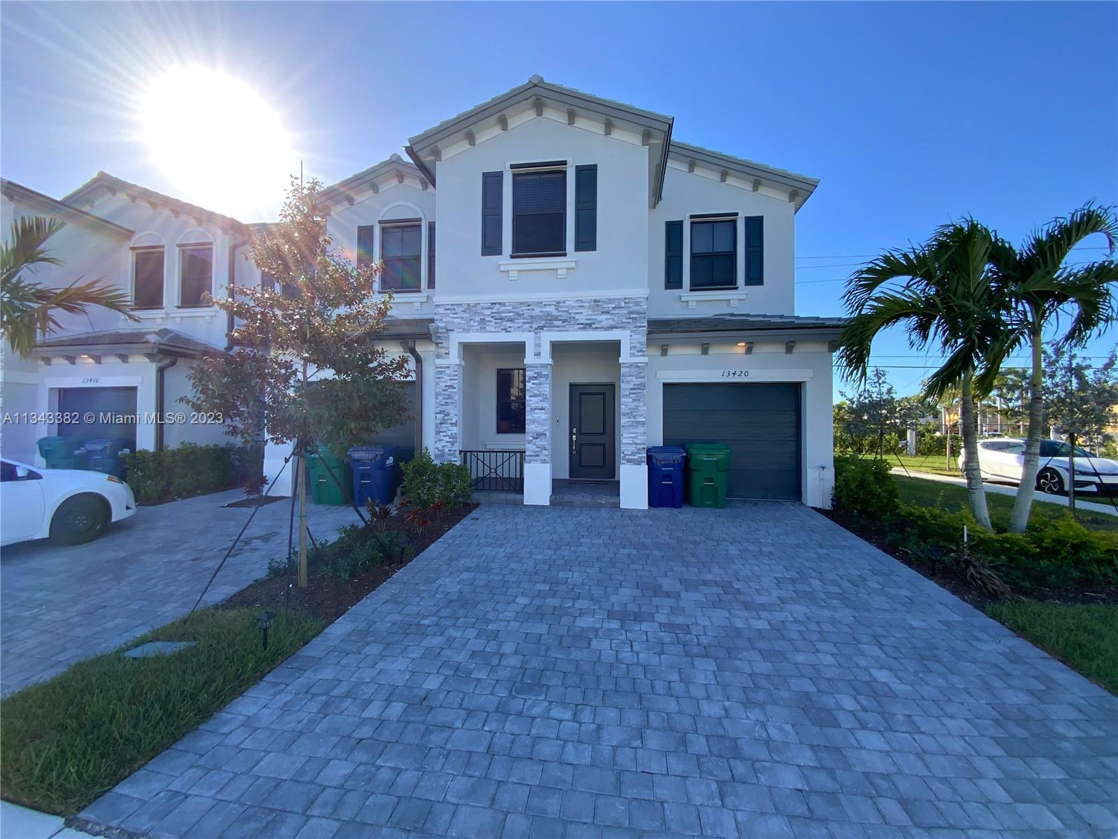 PINE ISLE - Residential Lease