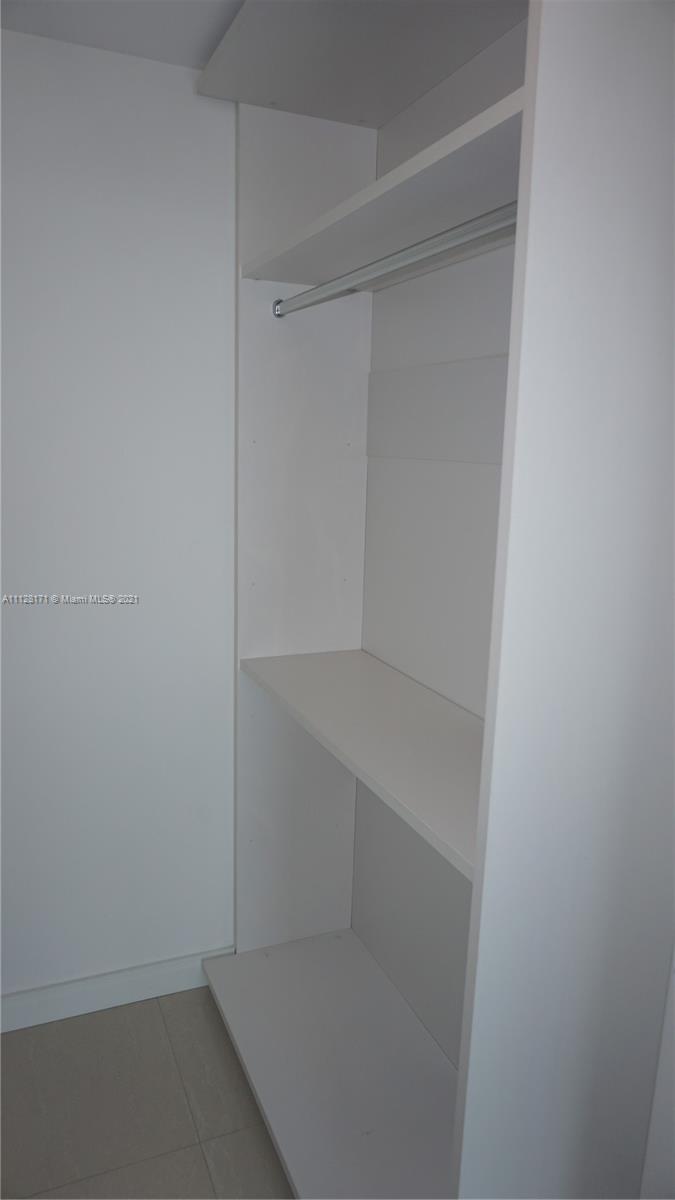 Iconbay - Residential Lease
