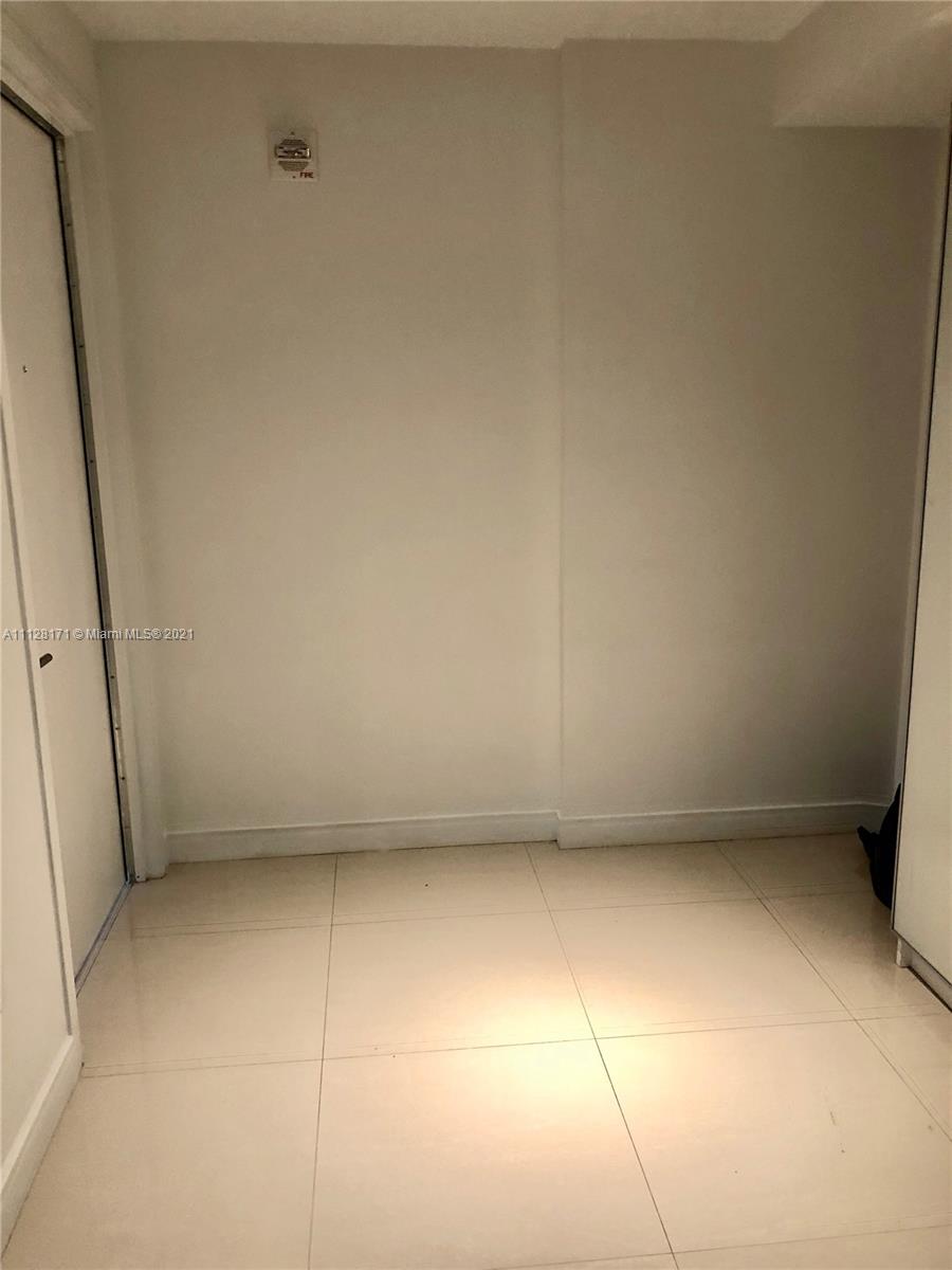 Iconbay - Residential Lease