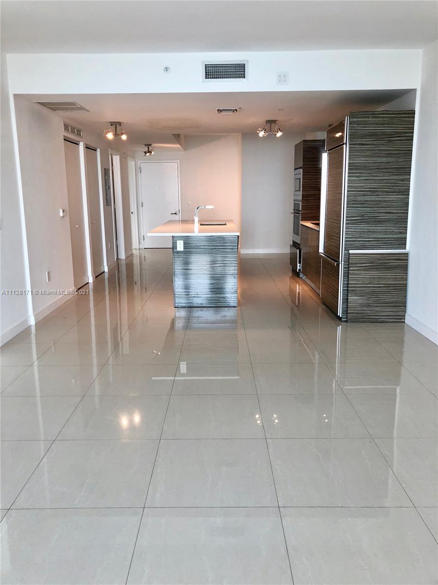 Iconbay - Residential Lease