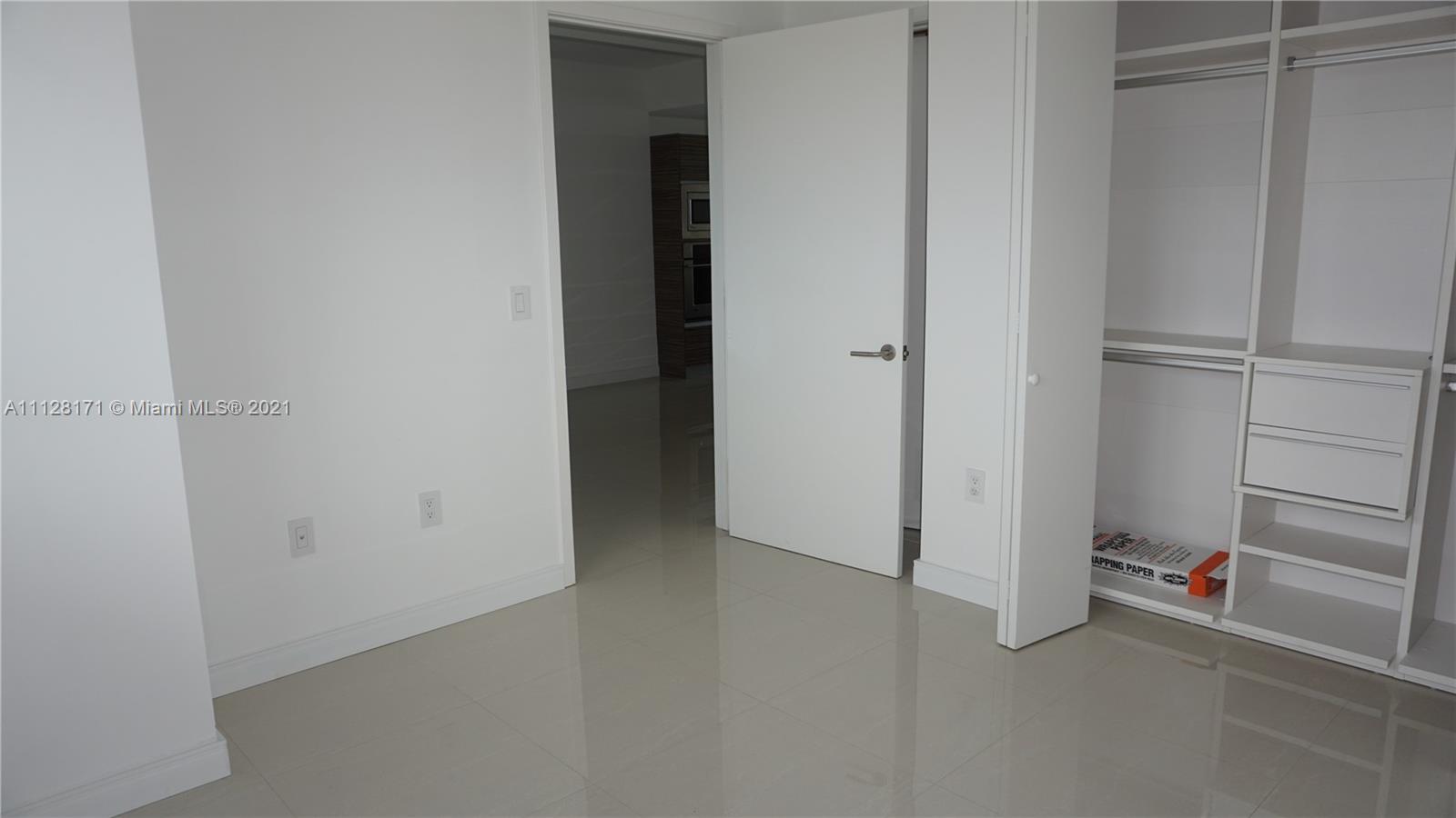 Iconbay - Residential Lease