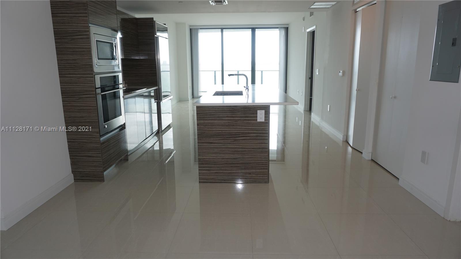 Iconbay - Residential Lease