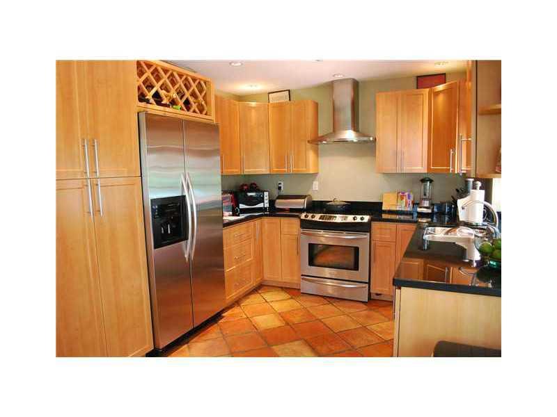 FIRST ADDN TO CALUSA CLUB - Residential Lease