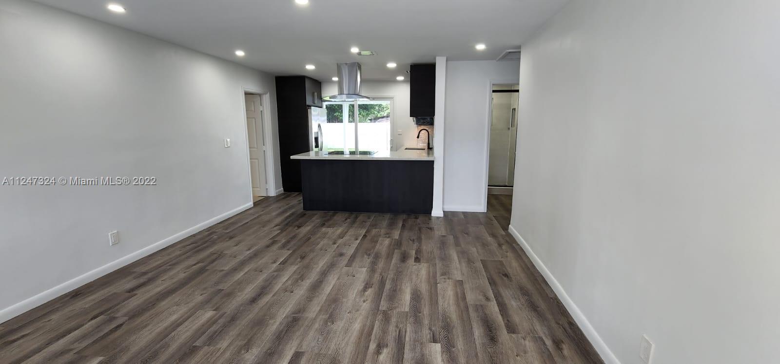 PLAYLAND ESTATES SEC 1 - Residential Lease