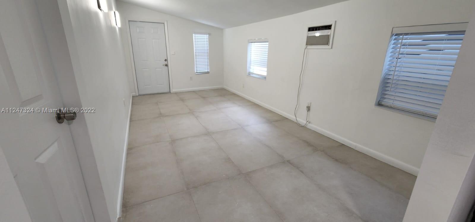 PLAYLAND ESTATES SEC 1 - Residential Lease