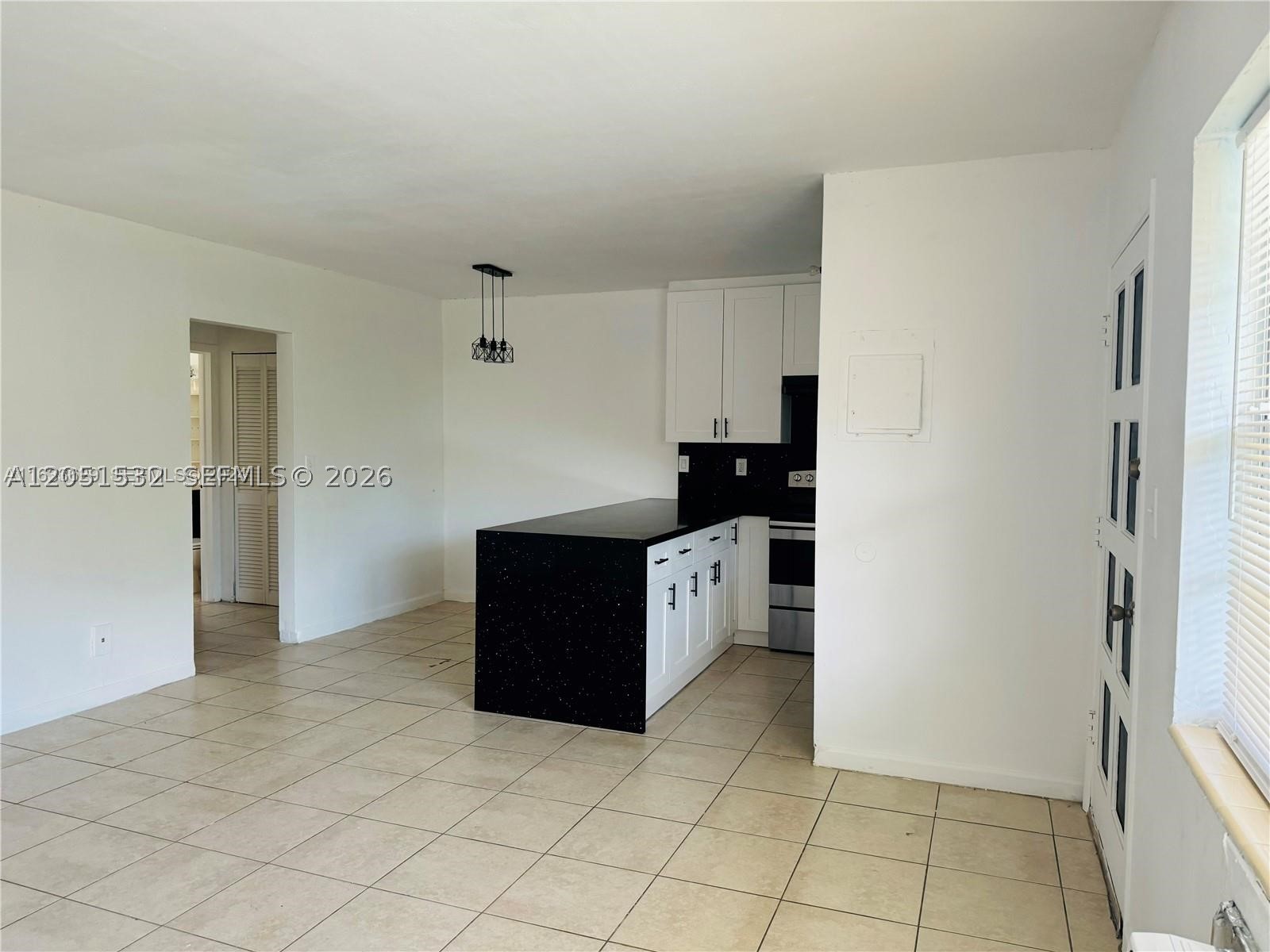 HERITAGE OF SANS SOUCI - Residential Lease