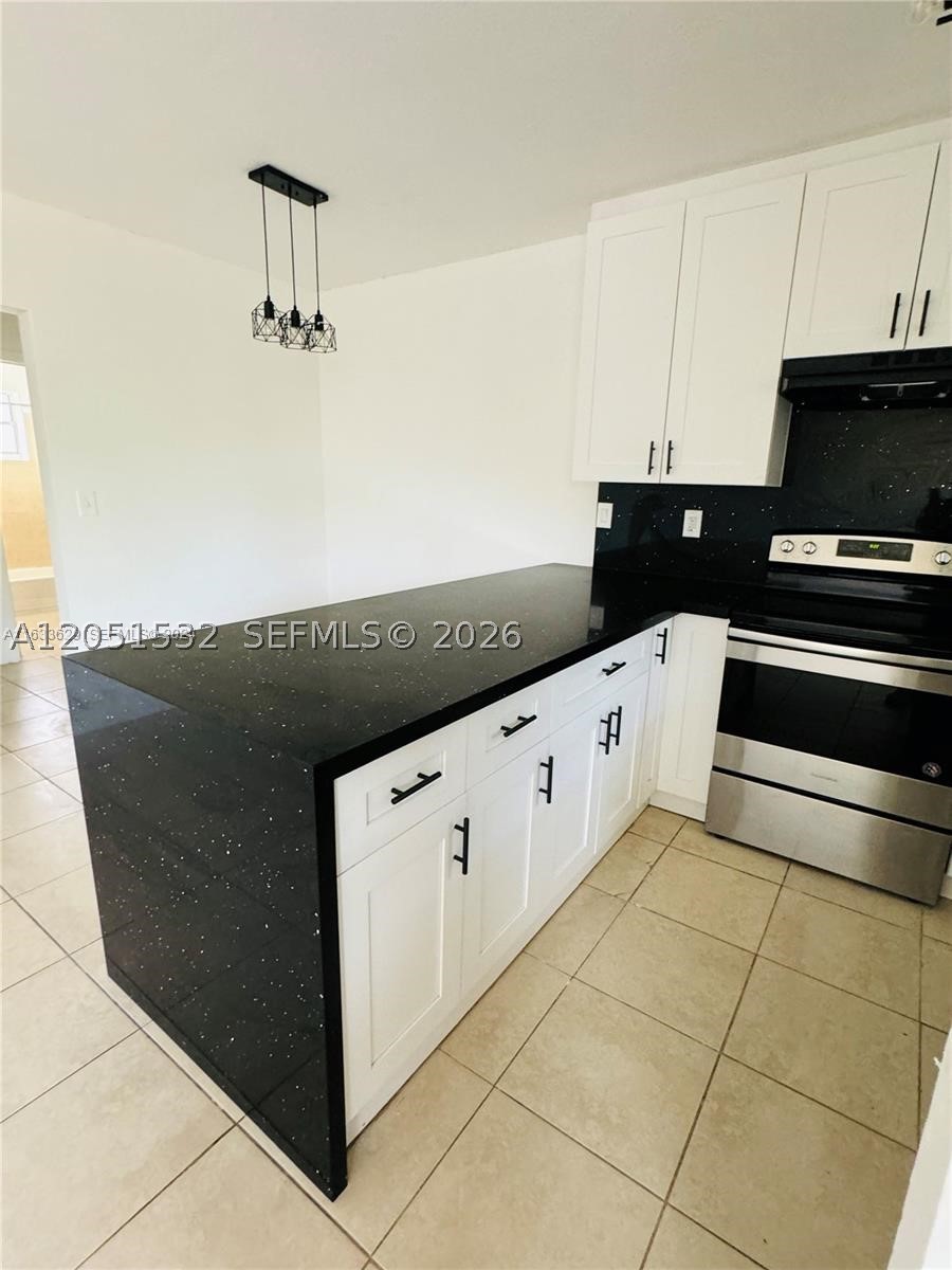 HERITAGE OF SANS SOUCI - Residential Lease