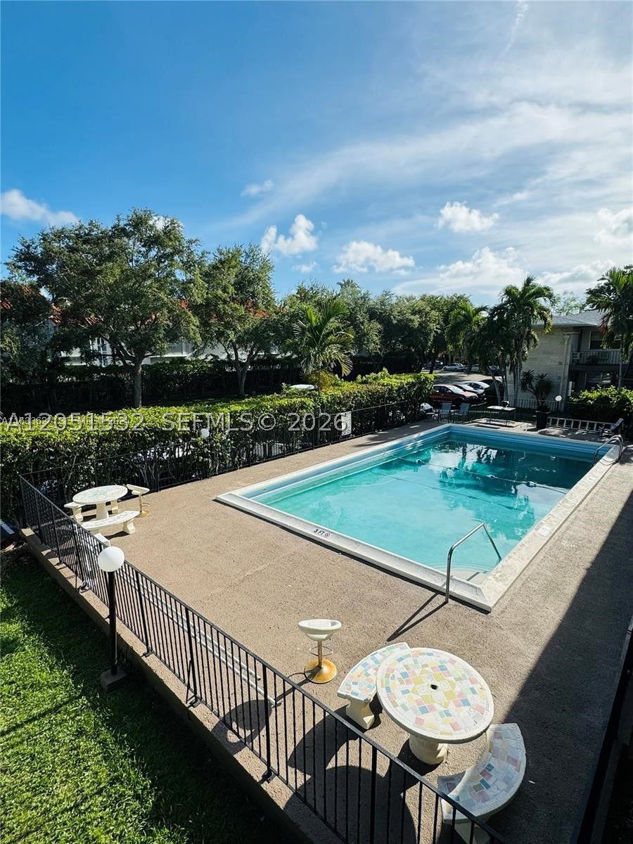 HERITAGE OF SANS SOUCI - Residential Lease