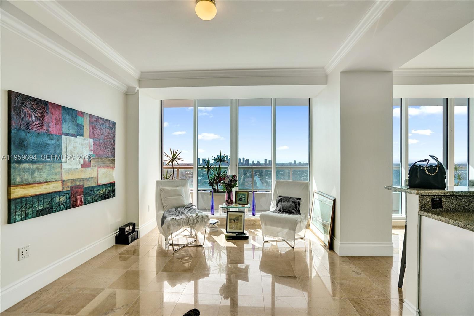 CASTILLO GRAND RESIDENCES - Residential