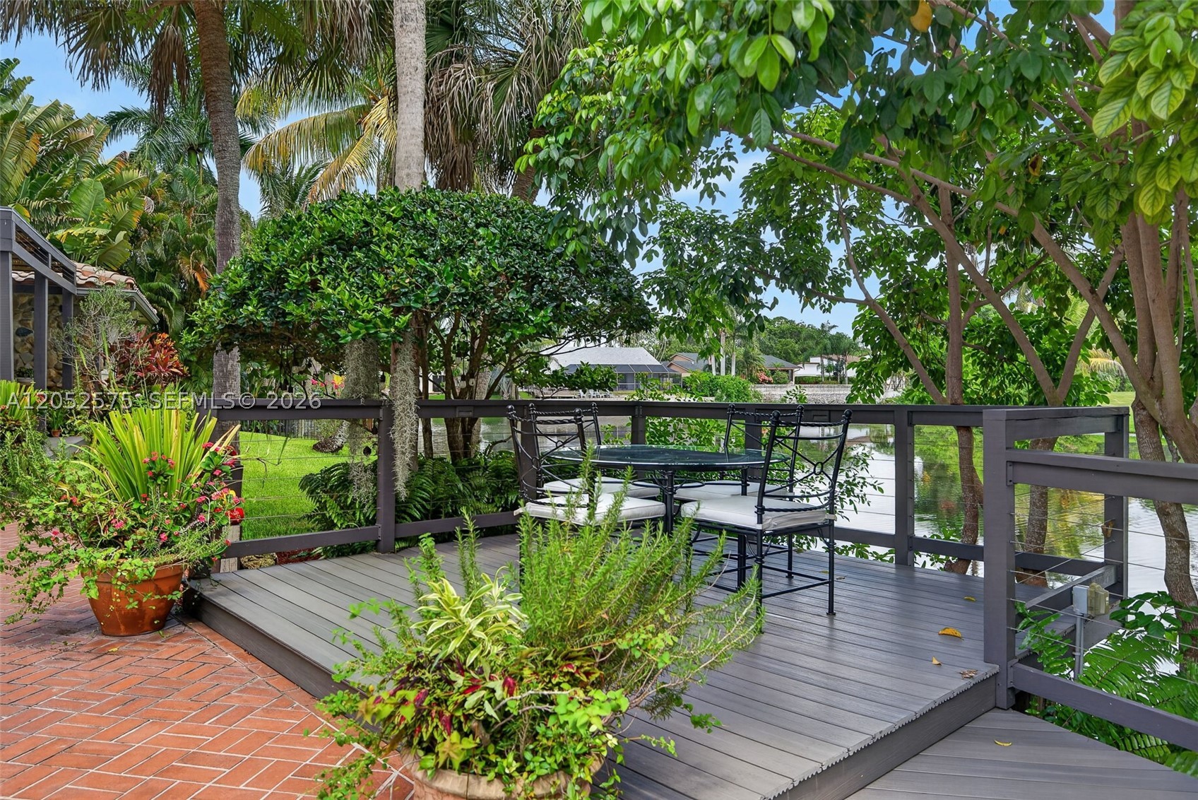 JACARANDA COUNTRY CLUB WE - Residential