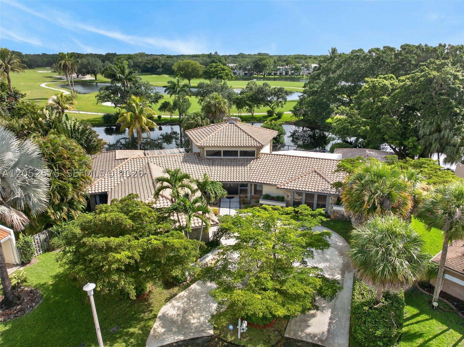 JACARANDA COUNTRY CLUB WE - Residential