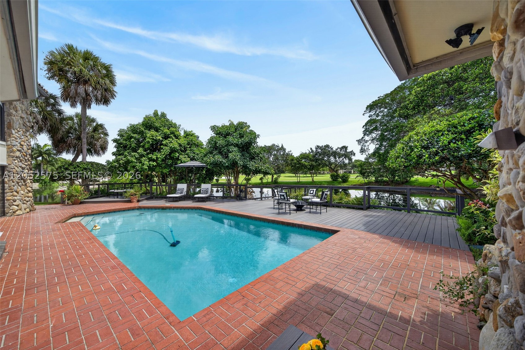JACARANDA COUNTRY CLUB WE - Residential