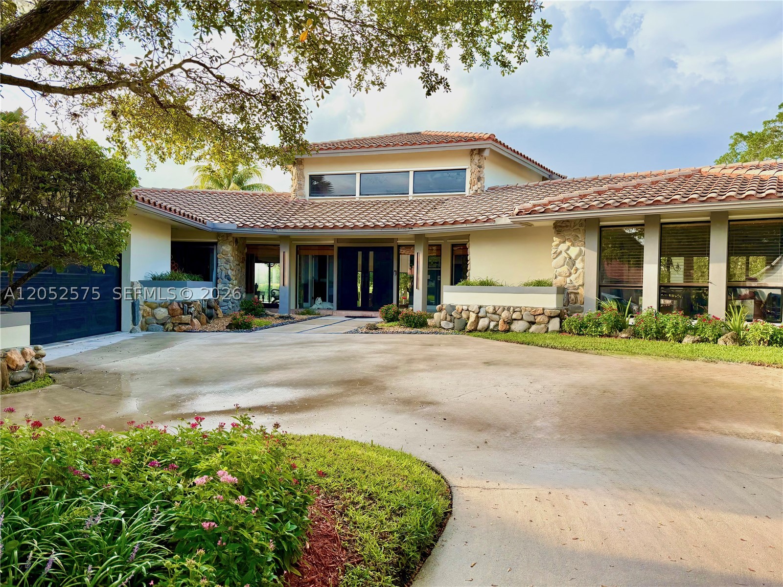 JACARANDA COUNTRY CLUB WE - Residential