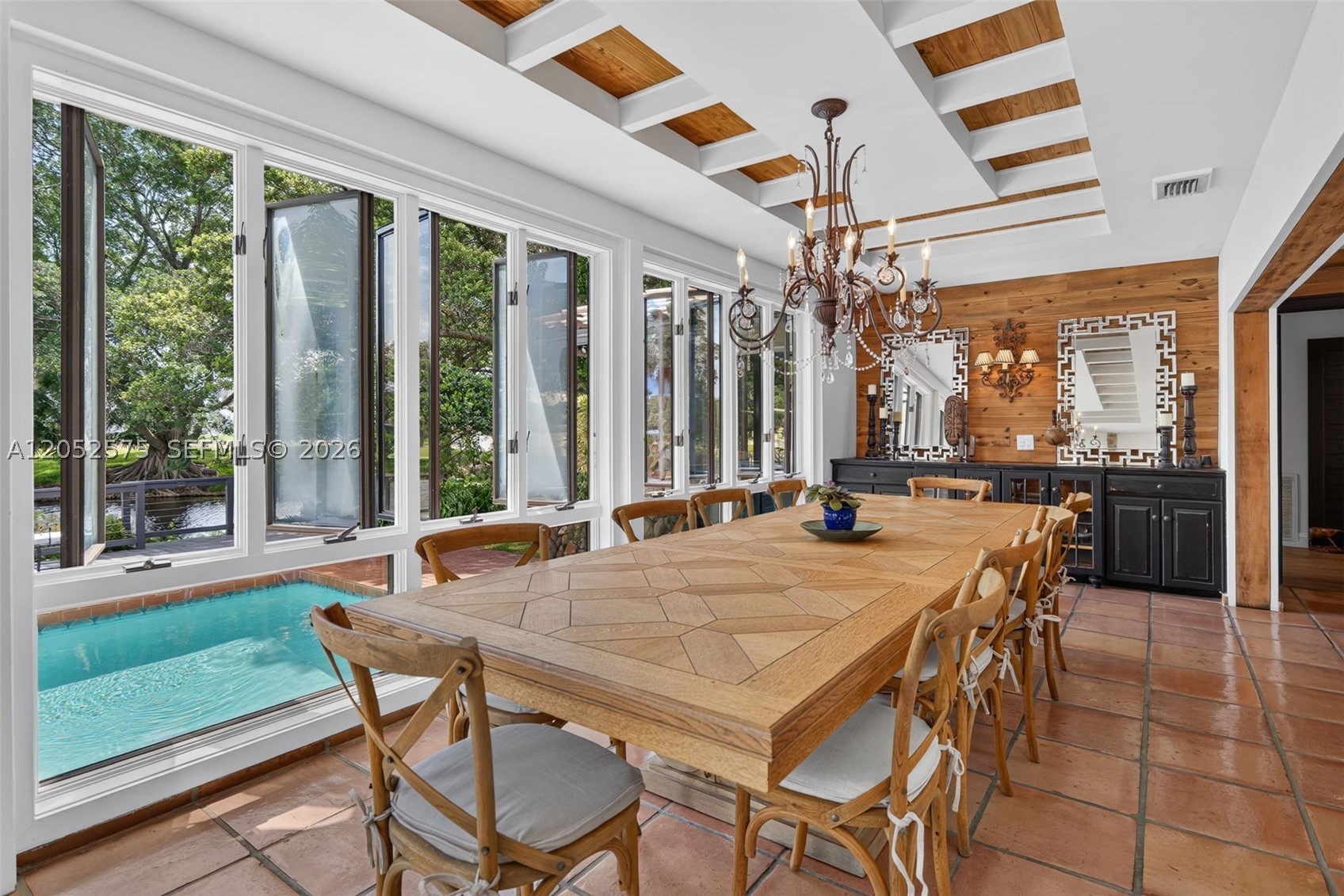 JACARANDA COUNTRY CLUB WE - Residential
