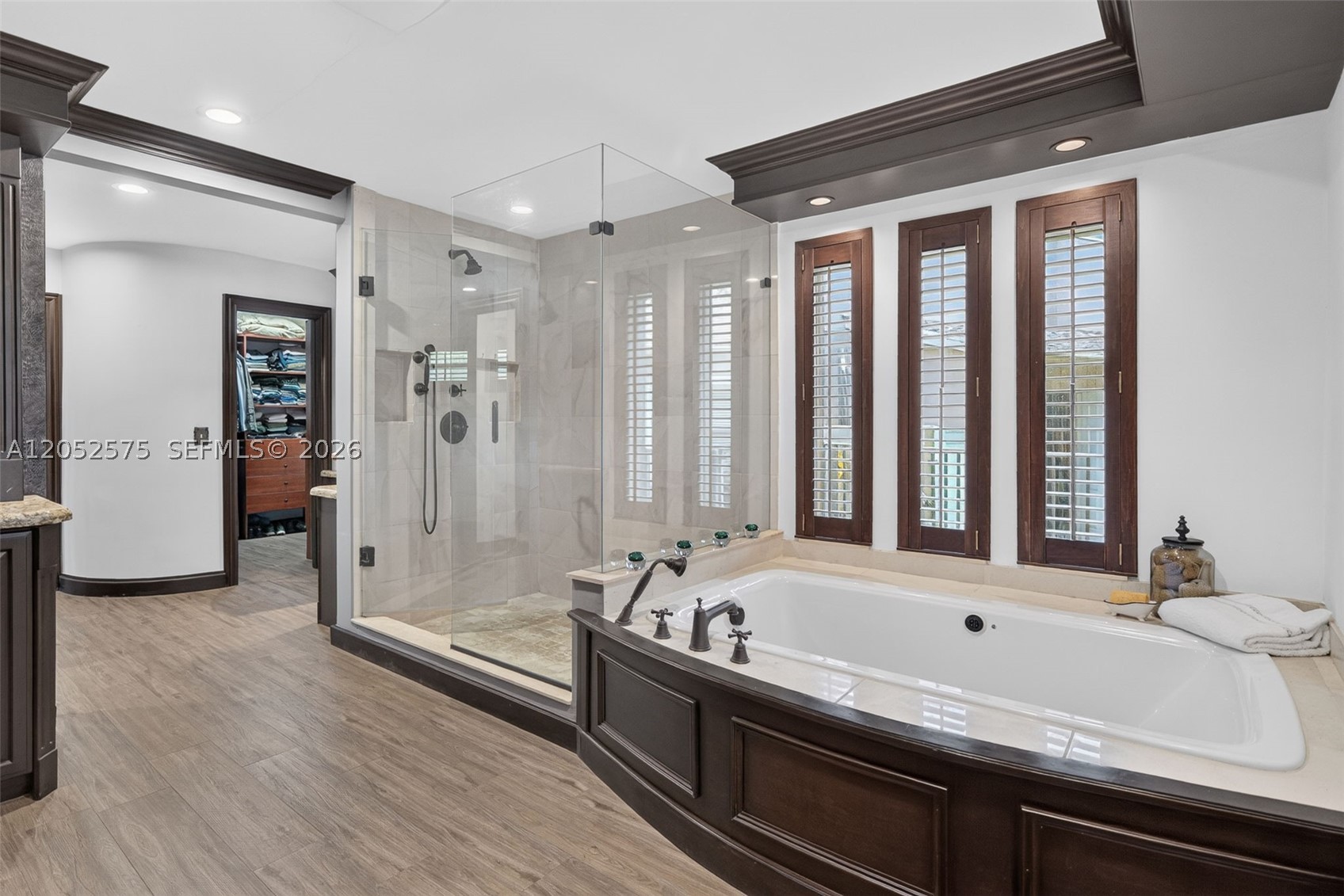 JACARANDA COUNTRY CLUB WE - Residential