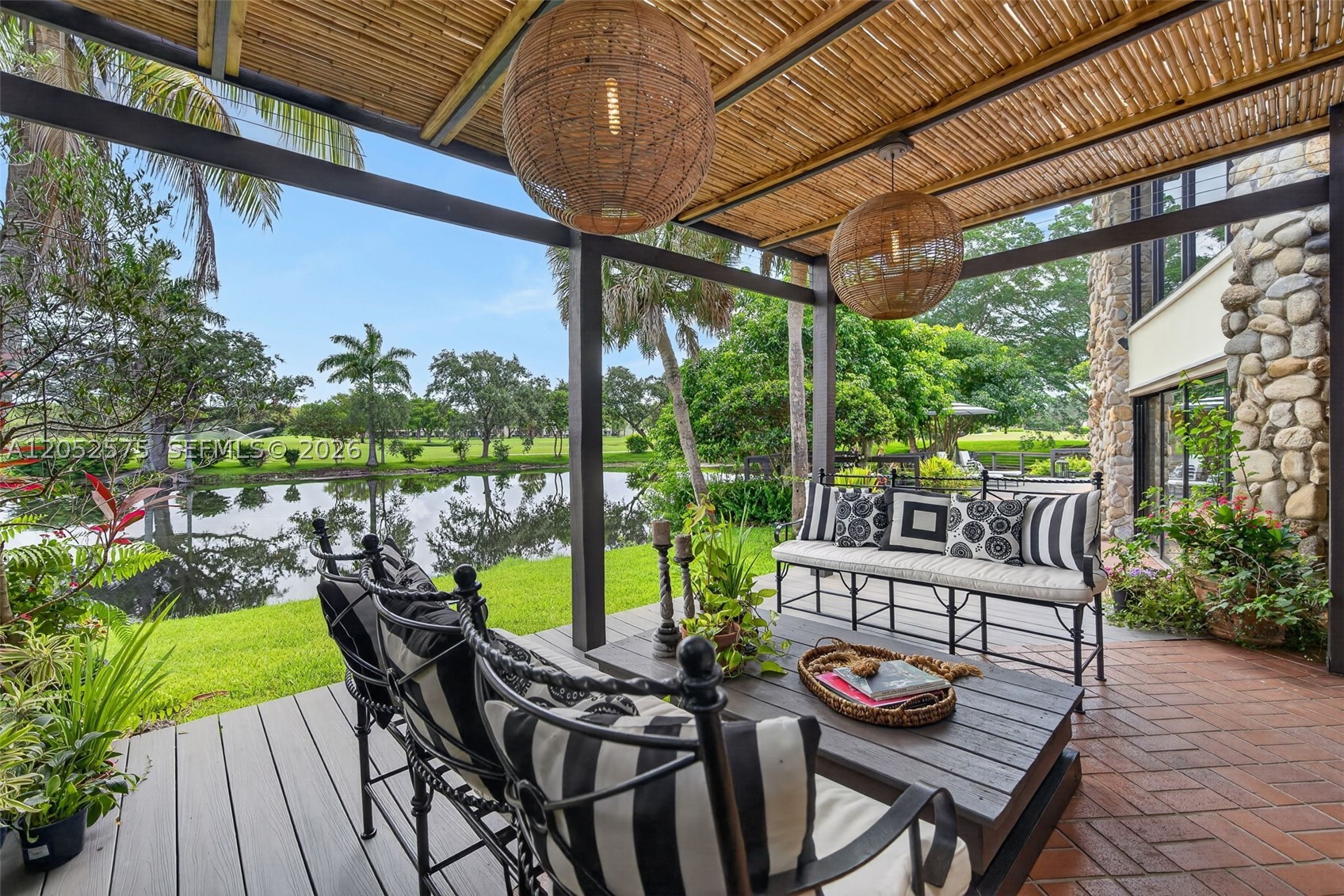 JACARANDA COUNTRY CLUB WE - Residential