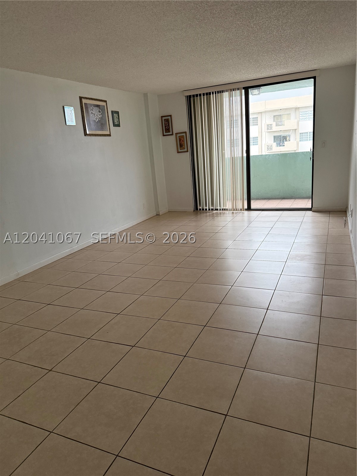 IMPERIAL TERRACES CONDO - Residential