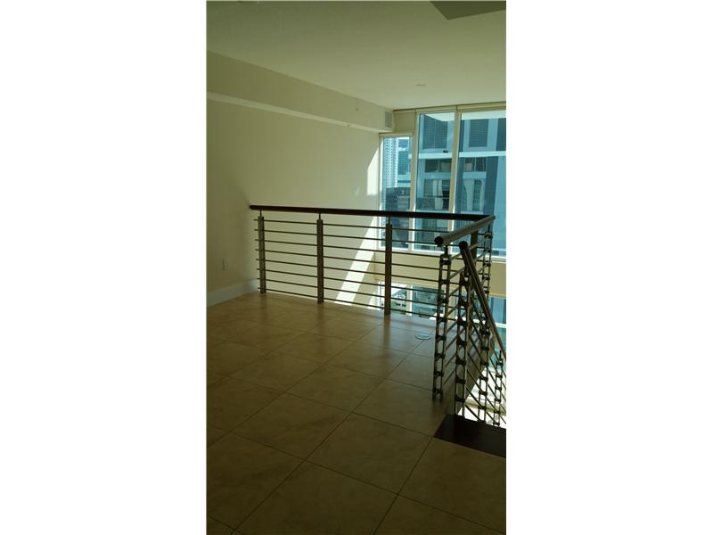 BRICKELL ON THE RIVER S T - Residential Lease