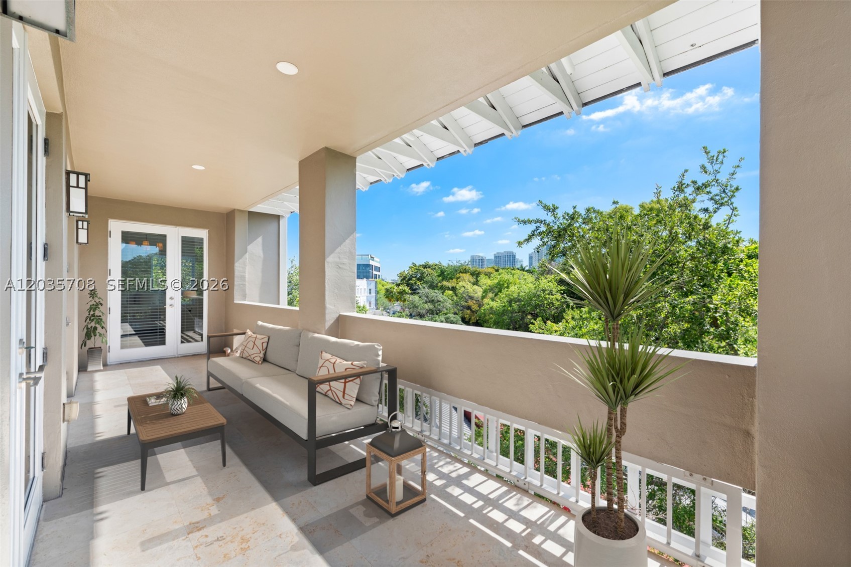 GROVE GARDEN RESIDENCES C - Residential Lease