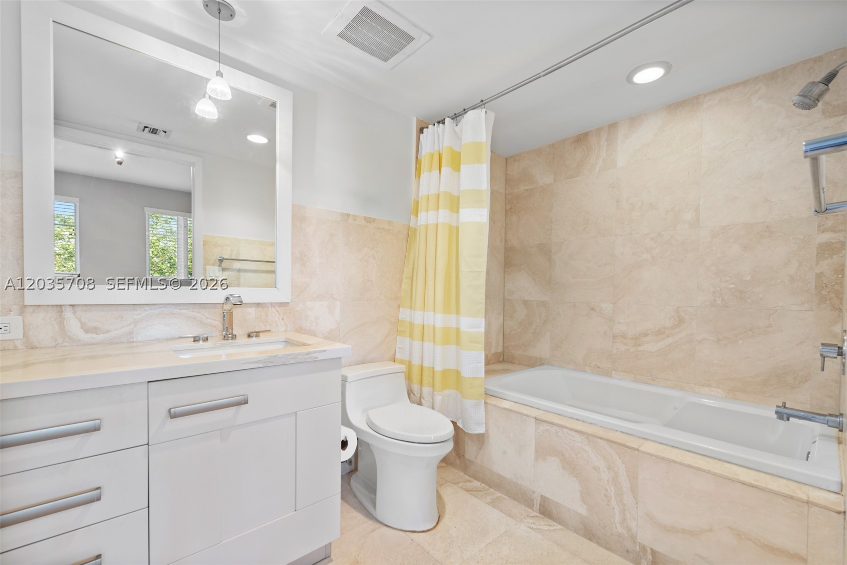 GROVE GARDEN RESIDENCES C - Residential Lease