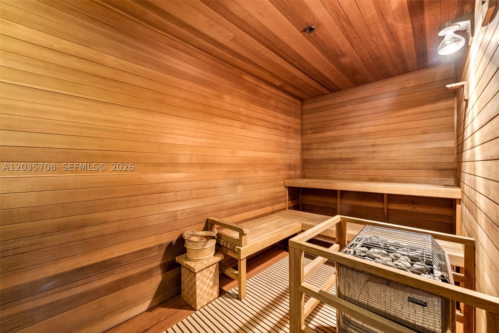 GROVE GARDEN RESIDENCES C - Residential Lease