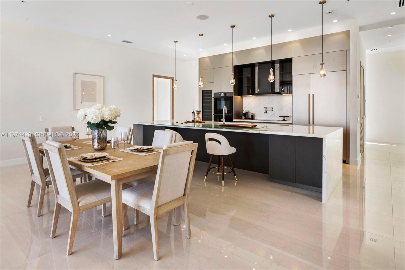 246 NE 6TH AVENUE CONDO - Residential